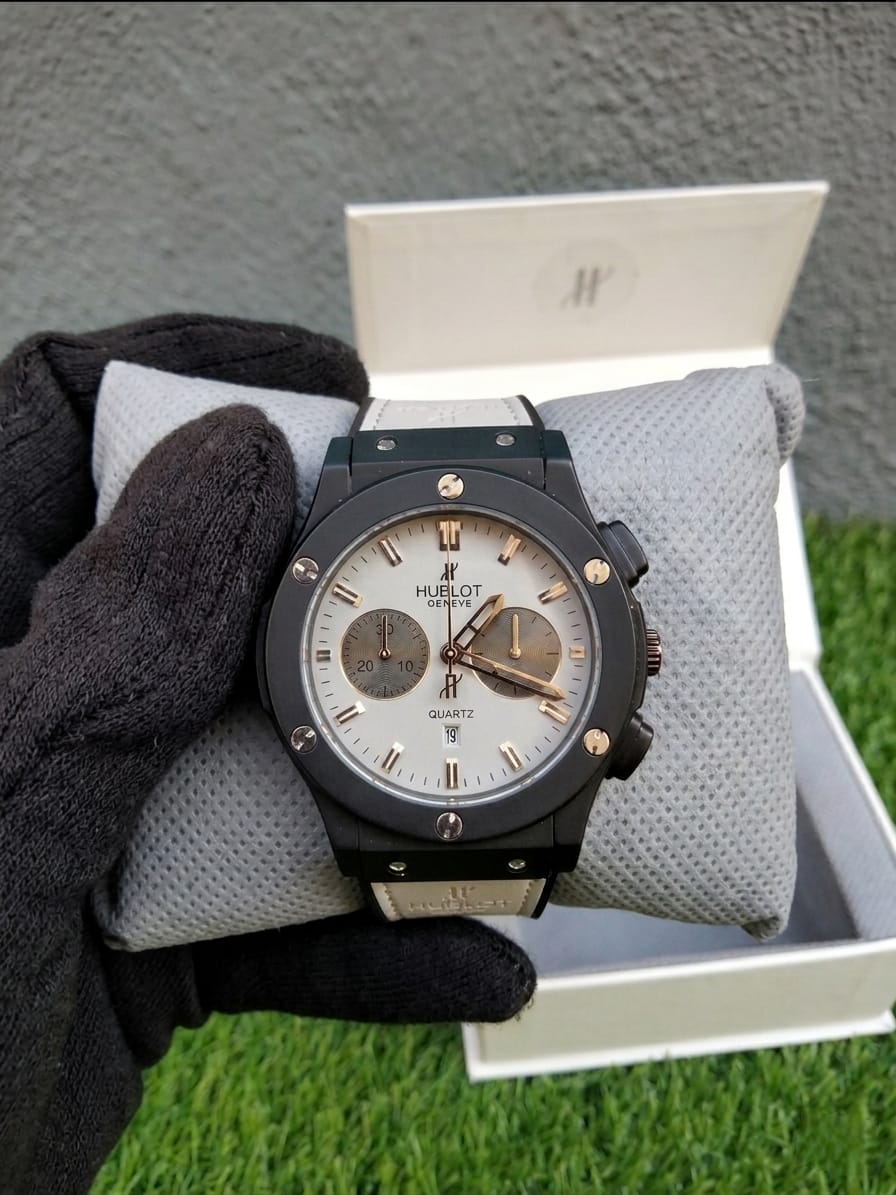 Bold Chronograph Luxury Watch